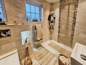 Photo 1- click for photo gallery